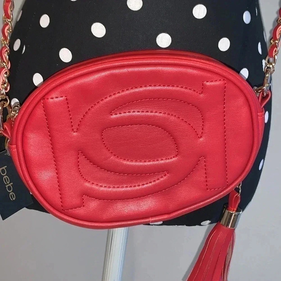 bebe - NWT Adorable Red All Over Cross Body Clutch - Picture 5 of 7